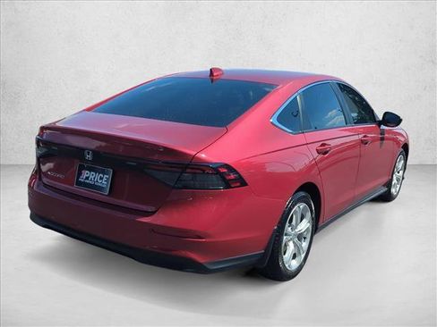 Certified 2025 Honda Accord LX image 5