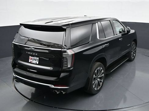 Used 2025 Chevrolet Tahoe High Country w/ Sun And Tow Package AWD/4WD image 30