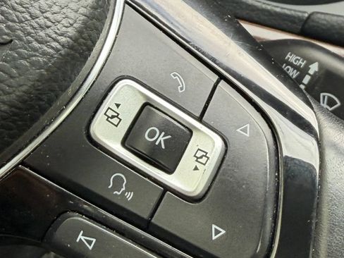 Used 2020 Volkswagen Passat 2.0T SEL FWD image 15