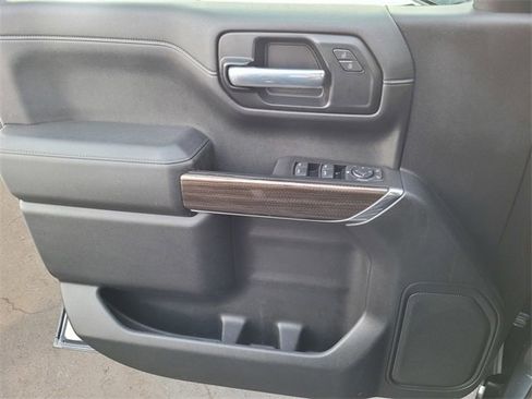 Used 2021 Chevrolet Silverado 1500 RST image 14