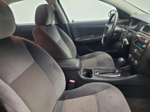 Used 2014 Chevrolet Impala LT w/ LT Sunroof Package FWD image 21