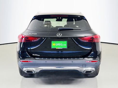 Used 2025 Mercedes-Benz GLA 250 image 8
