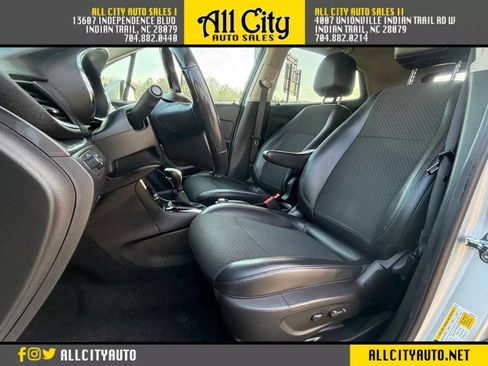 Used 2019 Buick Encore Preferred image 9