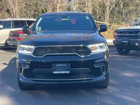 Used 2021 Dodge Durango SXT image 2