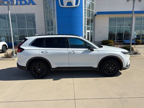 Used 2023 Honda CR-V Sport image 4