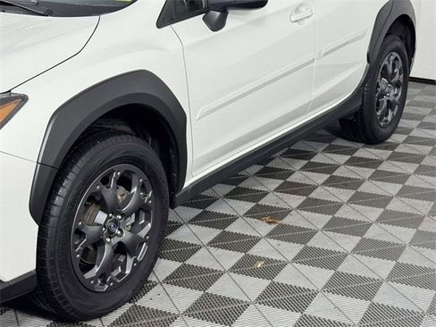 Used 2022 Subaru Crosstrek 2.5i Sport w/ Moonroof Package image 13