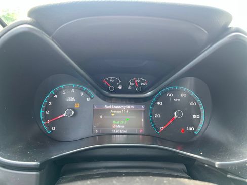 Used 2019 Chevrolet Colorado LT w/ Redline Special Edition RWD image 12
