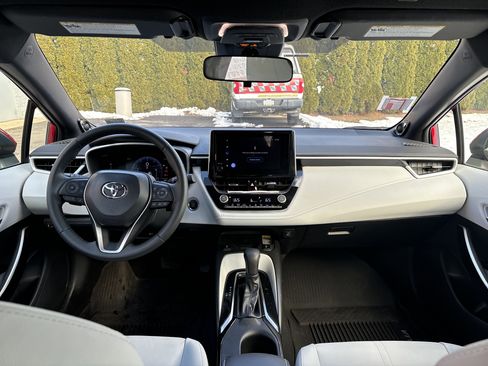 Used 2023 Toyota Corolla XSE image 15