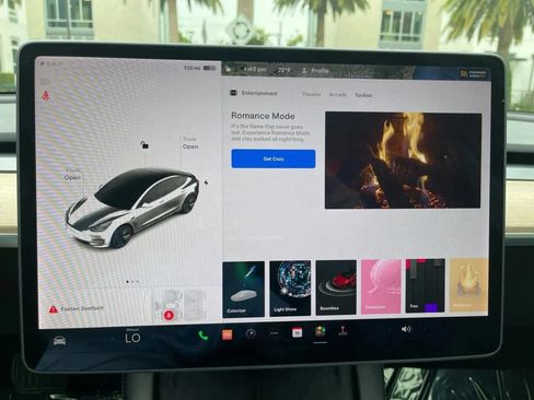 Used 2023 Tesla Model 3 Standard Range RWD image 22