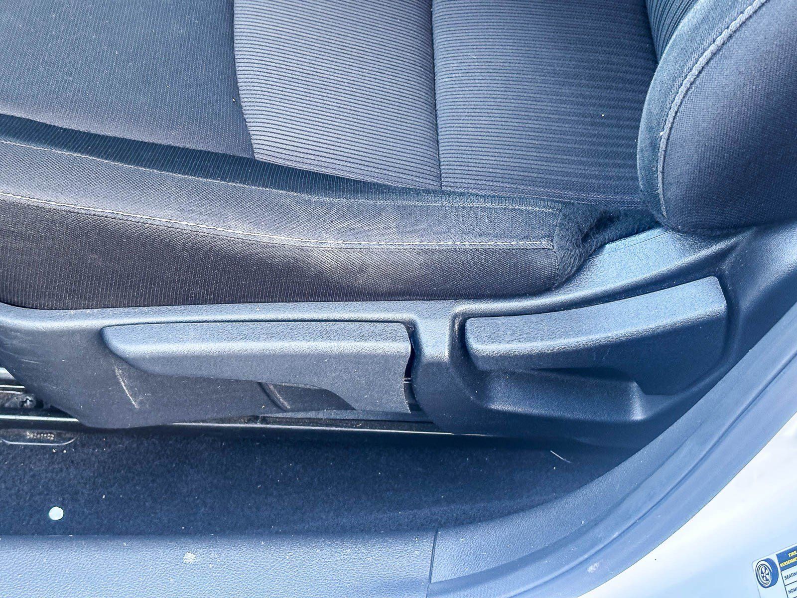 Used 2025 Nissan Sentra SV FWD image 23