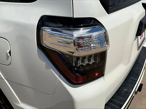 Used 2020 Toyota 4Runner Nightshade image 27