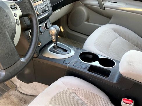 Used 2013 Nissan Rogue S FWD image 15