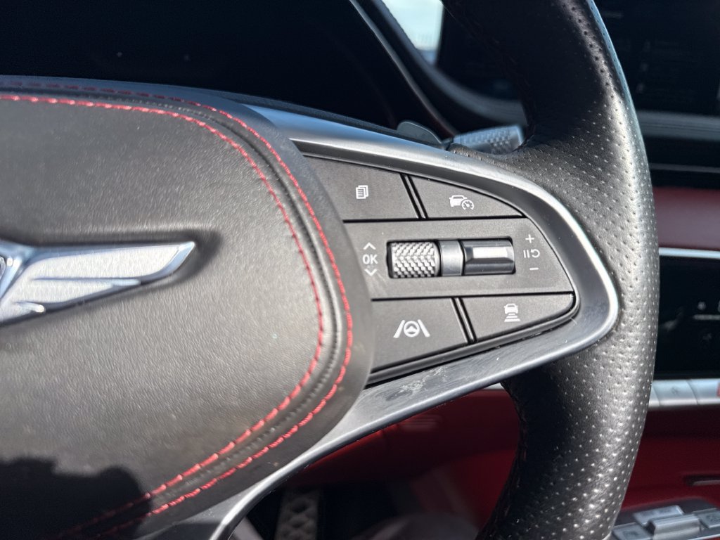Used 2023 Genesis GV70 2.5T w/ Sport Prestige Package AWD/4WD image 32