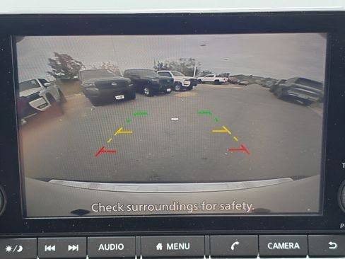 Certified 2022 Nissan Rogue SV FWD image 13