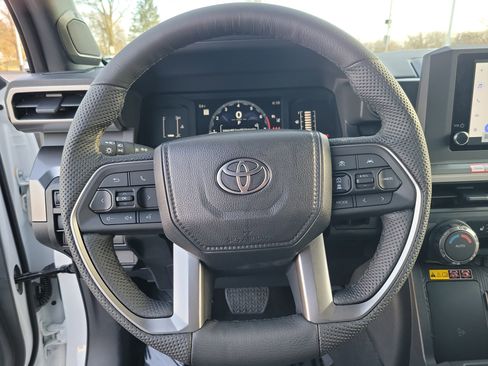 New 2026 Toyota Tacoma SR5 image 23