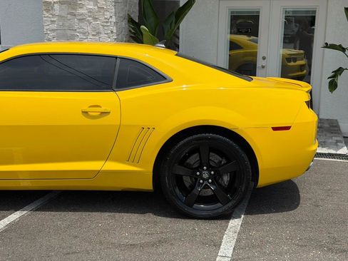 Used 2010 Chevrolet Camaro SS w/ RS Package RWD image 10