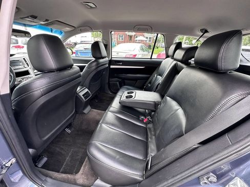 Used 2013 Subaru Outback 2.5i AWD/4WD image 11