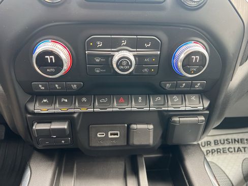 Certified 2019 GMC Sierra 1500 Denali w/ Denali Ultimate Package image 21