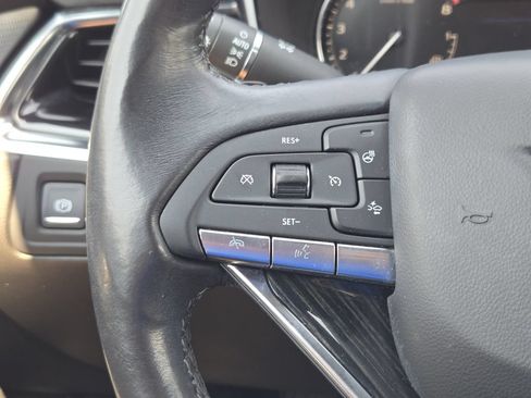 Used 2021 Cadillac XT6 Premium Luxury AWD/4WD image 29