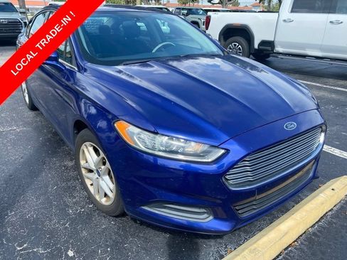 Used 2014 Ford Fusion SE FWD image 1