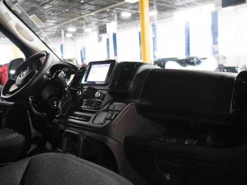 Used 2023 RAM ProMaster 3500 FWD image 17
