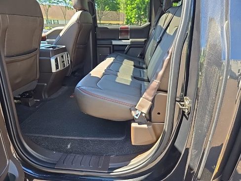 Used 2015 Ford F150 King Ranch w/ Equipment Group 601A Luxury AWD/4WD image 15