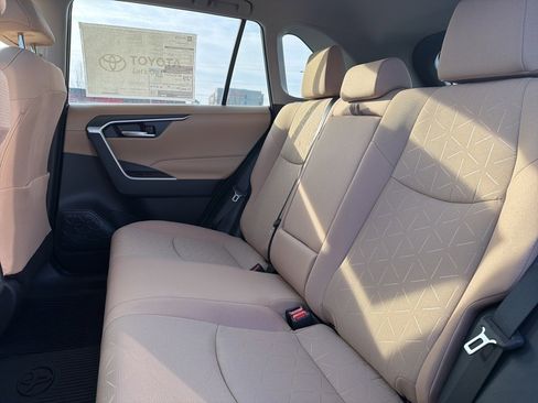 New 2025 Toyota RAV4 XLE image 7