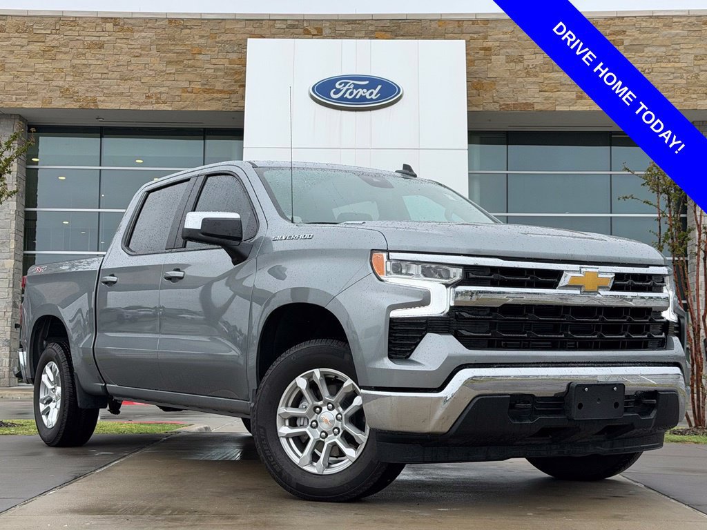 Used 2026 Chevrolet Silverado 1500 LT AWD/4WD image 1