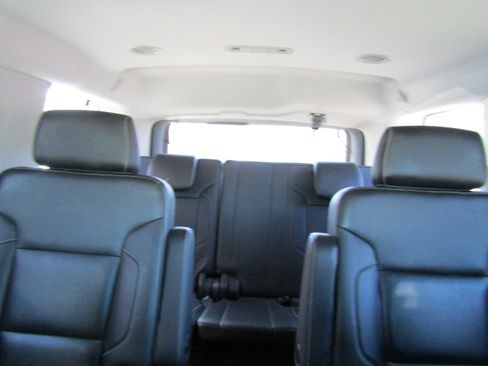 Used 2015 Chevrolet Tahoe LT w/ Luxury Package image 28