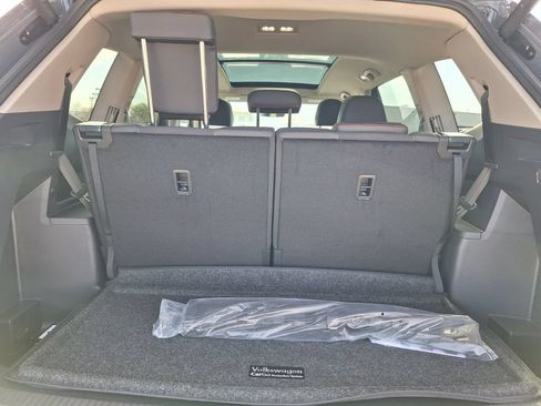 New 2026 Volkswagen Atlas Peak Edition AWD/4WD image 29