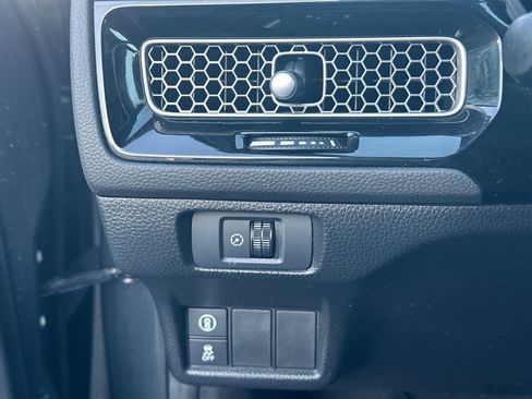 Used 2024 Honda Civic Sport image 32