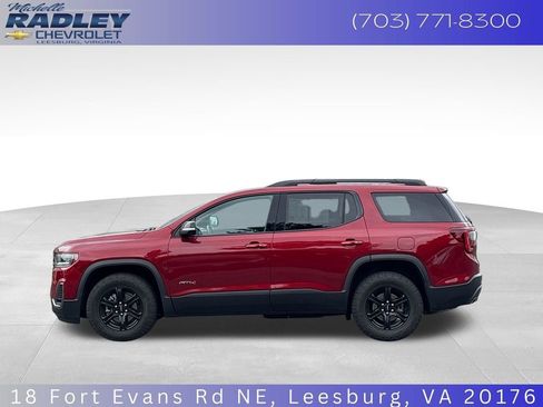Used 2022 GMC Acadia AT4 w/ Technology Package AWD/4WD image 2