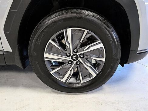 Used 2024 Hyundai Tucson Blue AWD/4WD image 12