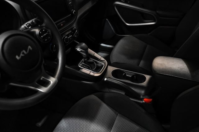 Used 2023 Kia Soul LX w/ Option Group 015 FWD image 27