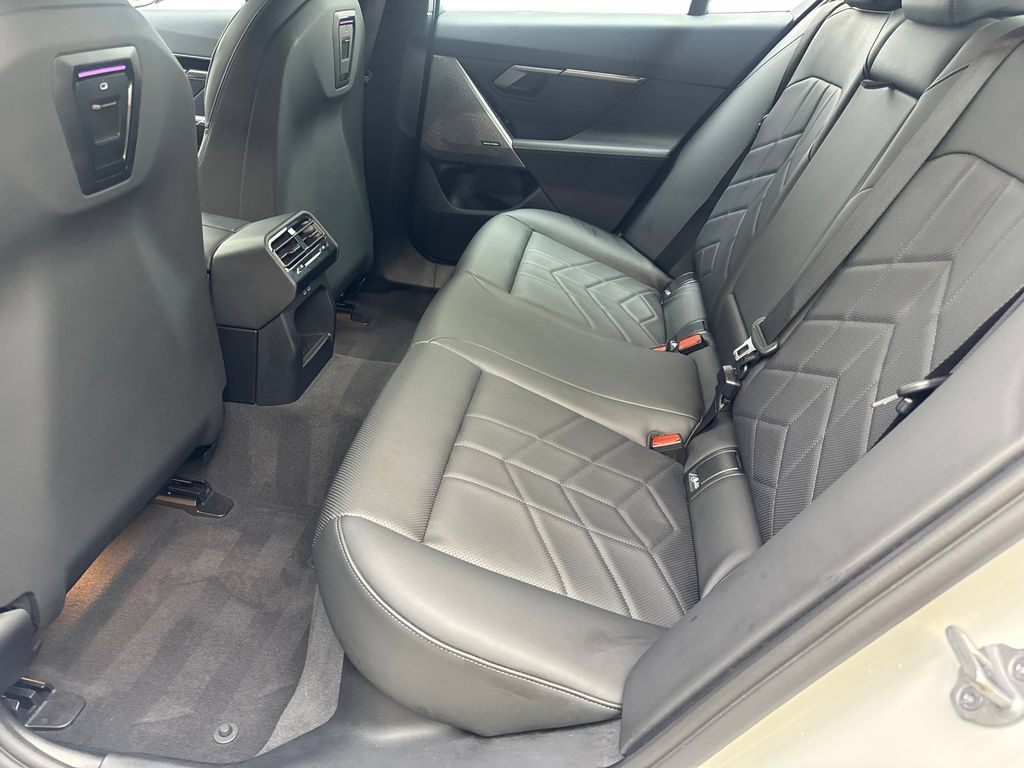 Used 2026 BMW 530i RWD image 34