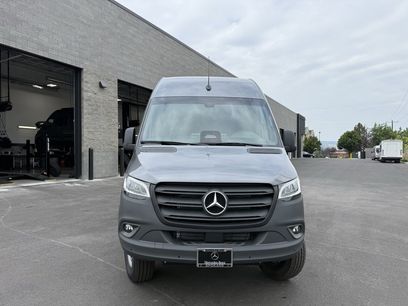 New 2025 Mercedes-Benz Sprinter 2500