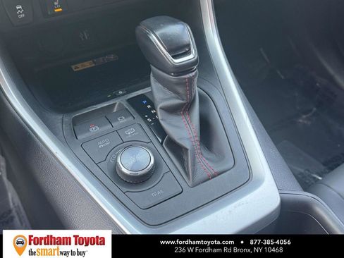 Used 2024 Toyota RAV4 XSE image 31