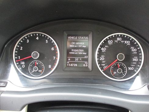 Used 2016 Volkswagen Tiguan SE image 33