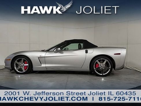 Used 2005 Chevrolet Corvette Convertible w/ Preferred Equipment Group RWD image 6