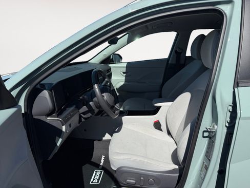 Used 2024 Hyundai Kona SEL AWD/4WD image 10