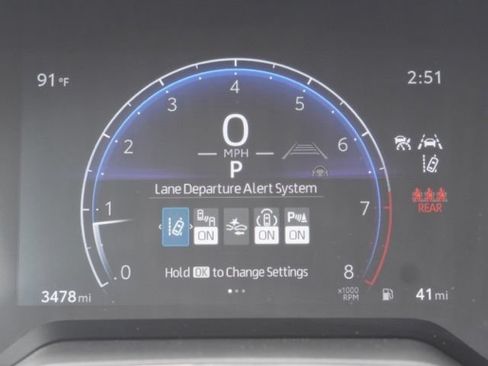 Used 2025 Toyota Corolla Cross XLE w/ Convenience Package FWD image 22