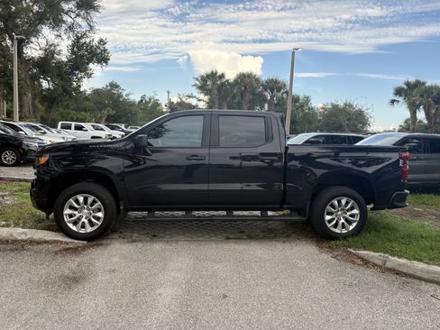 Certified 2023 Chevrolet Silverado 1500 Custom RWD image 4