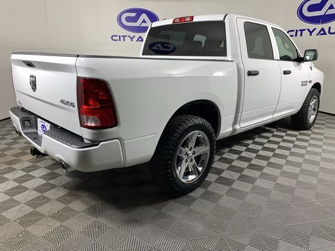 Used 2017 RAM 1500 Express w/ Express Value Package image 3