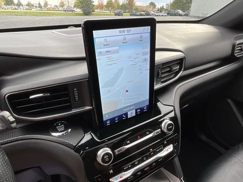 Used 2021 Ford Explorer ST w/ ST Street Pack image 40