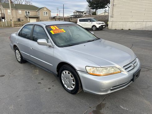 Used 2001 Honda Accord LX image 4
