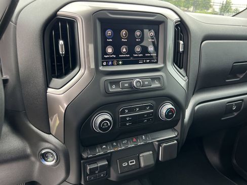 Used 2025 Chevrolet Silverado 1500 Custom w/ Turbomax Blackout Package AWD/4WD image 16