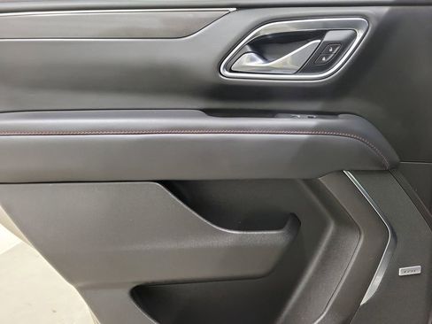 Used 2021 Chevrolet Tahoe RST w/ Luxury Package image 16