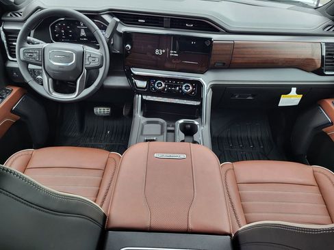 New 2026 GMC Sierra 2500 Denali Ultimate image 12