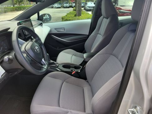 Used 2024 Toyota Corolla SE FWD image 17