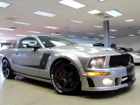 Used 2008 Ford Mustang GT image 2